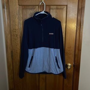 Vineyard vines size large two tone blue shep shirt